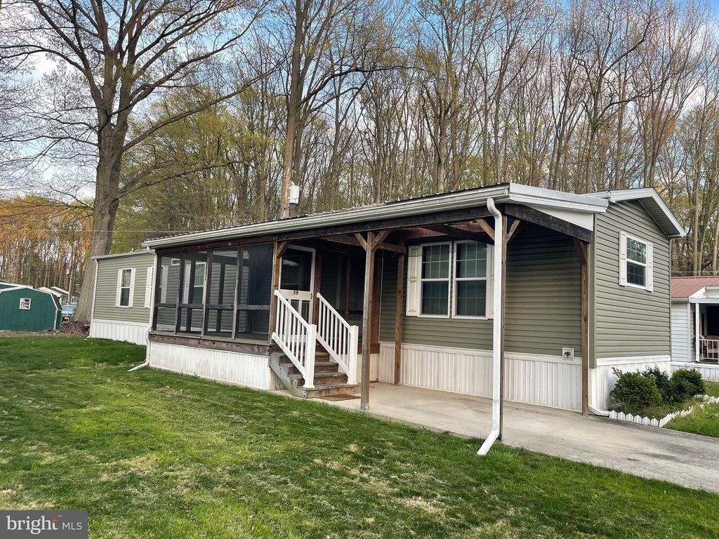 59 FOREST DR., Pennsville, NJ 08070