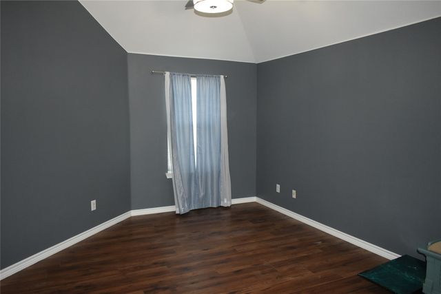 13725 Alterna Drive, Fort Worth, TX 76052