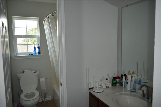 13725 Alterna Drive, Fort Worth, TX 76052