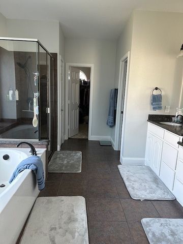 13725 Alterna Drive, Fort Worth, TX 76052