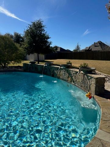 13725 Alterna Drive, Fort Worth, TX 76052