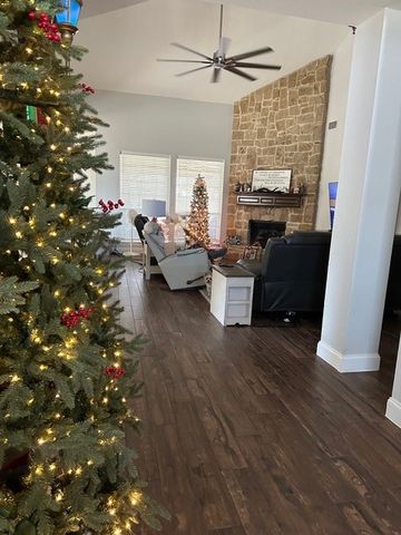 13725 Alterna Drive, Fort Worth, TX 76052