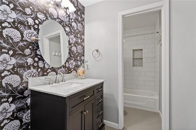 210 Bristolstone Court, Alpharetta, GA 30005