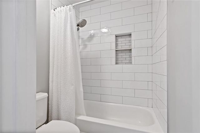 210 Bristolstone Court, Alpharetta, GA 30005