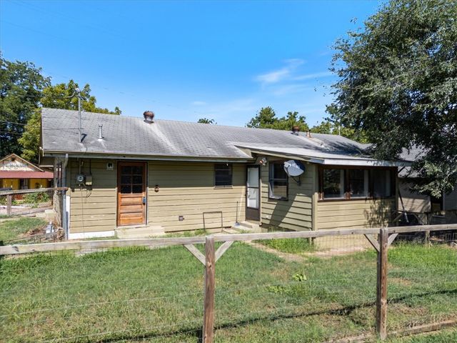 15 White Street, Eureka Springs, AR 72632