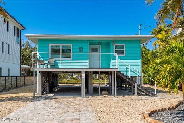 270 Dundee RD, Fort Myers Beach, FL 33931
