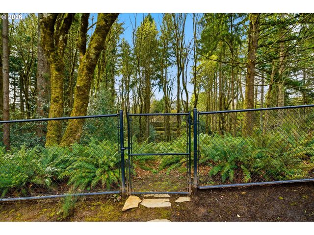 2910 Nw HILL St, Camas, WA 98607