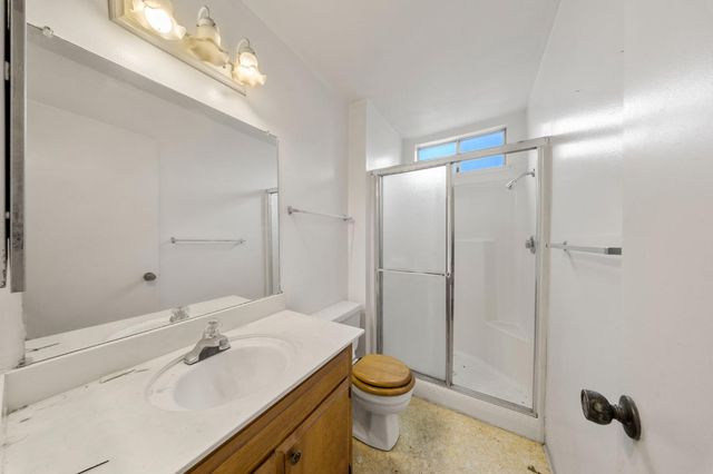 8243 Onyx Ct, Stockton, CA 95210