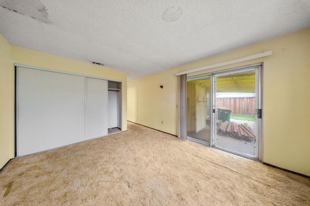 8243 Onyx Ct, Stockton, CA 95210