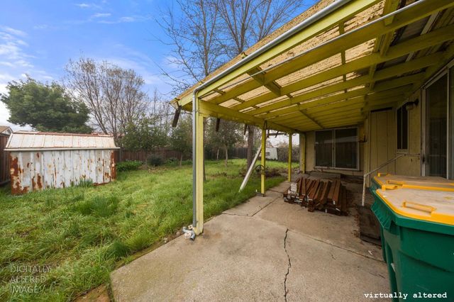 8243 Onyx Ct, Stockton, CA 95210