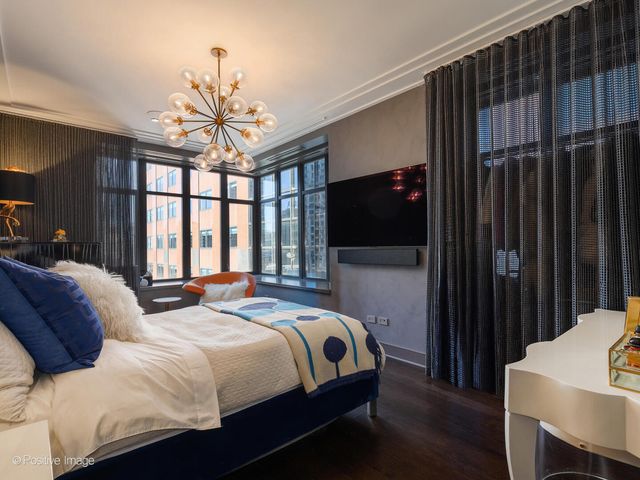 118 E ERIE Street 20D, Chicago, IL 60611