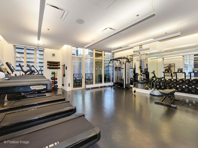 118 E ERIE Street 20D, Chicago, IL 60611
