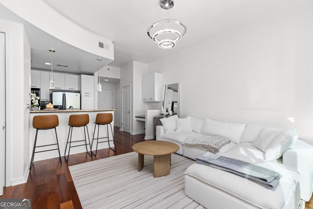 3324 Peachtree Road NE 1304, Atlanta, GA 30326