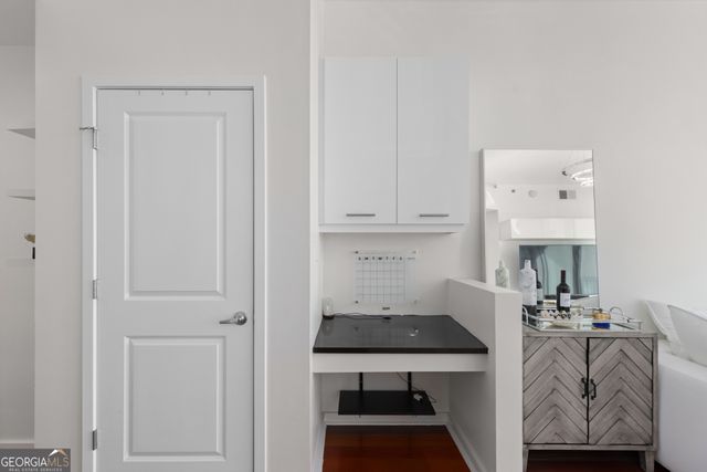 3324 Peachtree Road NE 1304, Atlanta, GA 30326