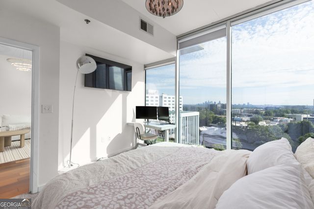 3324 Peachtree Road NE 1304, Atlanta, GA 30326