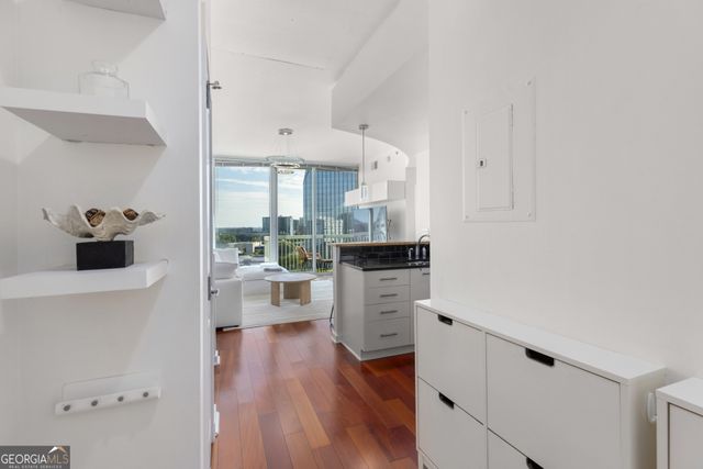 3324 Peachtree Road NE 1304, Atlanta, GA 30326