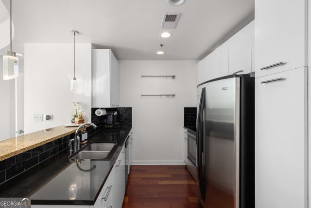 3324 Peachtree Road NE 1304, Atlanta, GA 30326