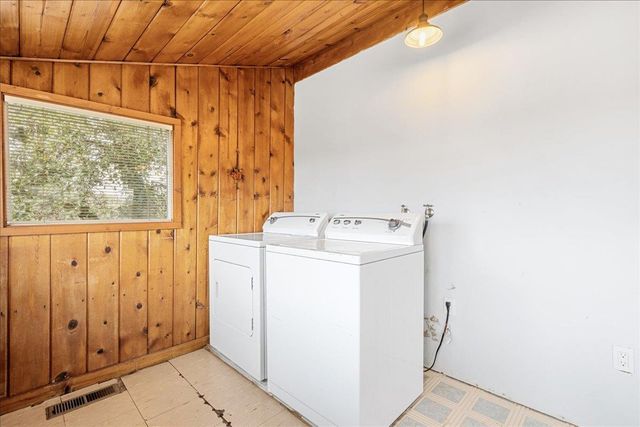 505 2nd St, Newcastle, CA 95658