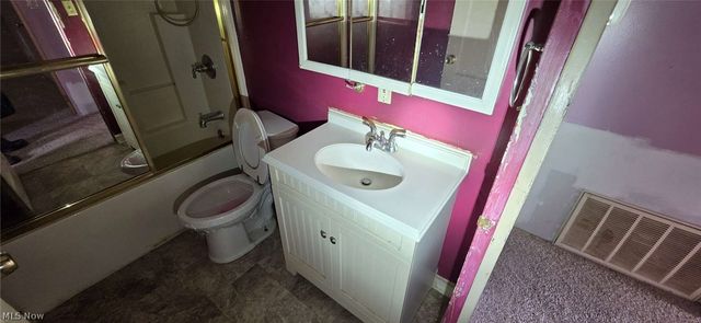 13304 Wilton Avenue, Cleveland, OH 44135