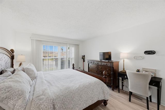 19029 US HIGHWAY 19 N 6-10, Clearwater, FL 33764