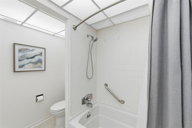 19029 US HIGHWAY 19 N 6-10, Clearwater, FL 33764