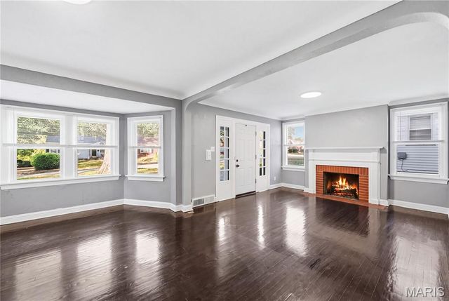 216 S Hartnett Avenue, Ferguson, MO 63135