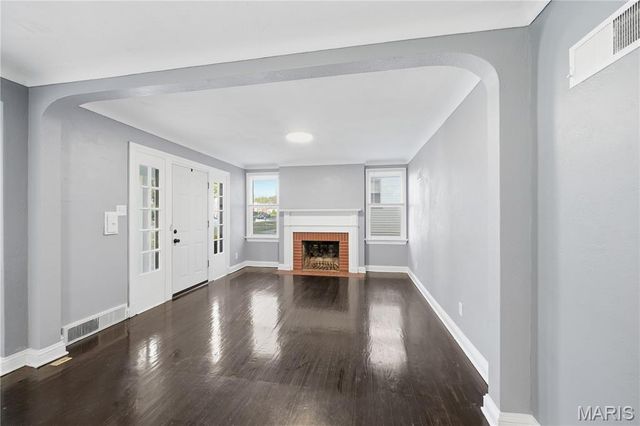 216 S Hartnett Avenue, Ferguson, MO 63135