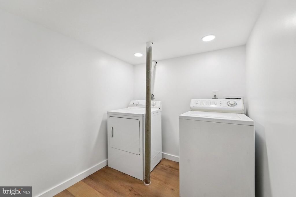 Image 29 of property listing at 436 OLD LINE AVE, Laurel, MD 20724