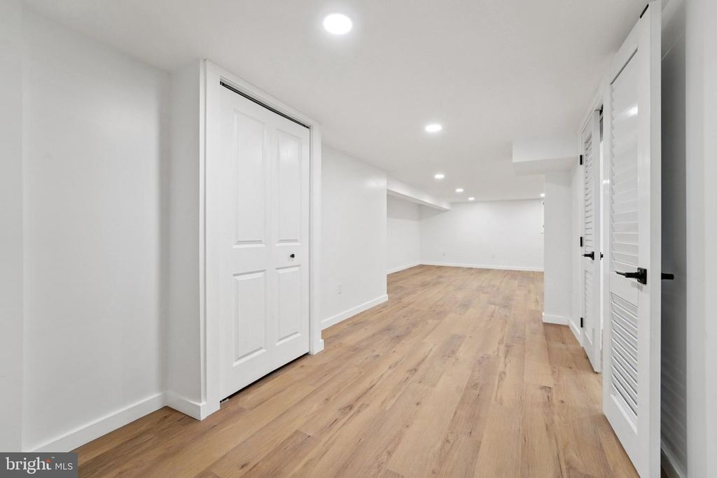 Image 30 of property listing at 436 OLD LINE AVE, Laurel, MD 20724