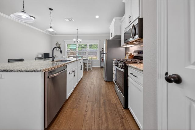 412 Faithful Road, Lindale, TX 75771