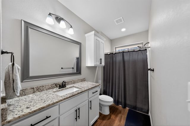 412 Faithful Road, Lindale, TX 75771