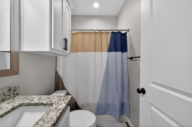 412 Faithful Road, Lindale, TX 75771