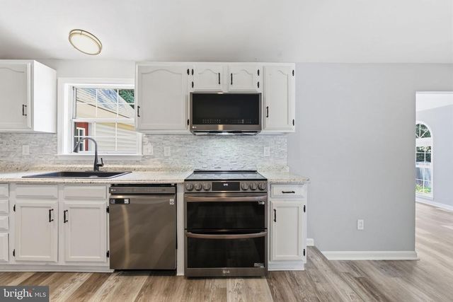 10422 HEATHER GREENS CIR, Spotsylvania, VA 22553