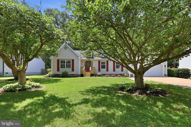 10422 HEATHER GREENS CIR, Spotsylvania, VA 22553