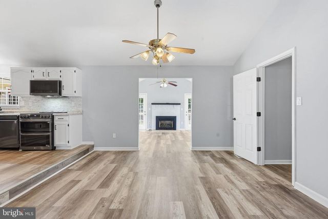 10422 HEATHER GREENS CIR, Spotsylvania, VA 22553