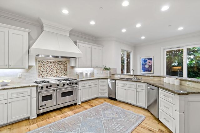 36 Gretel Court, Redwood City, CA 94061