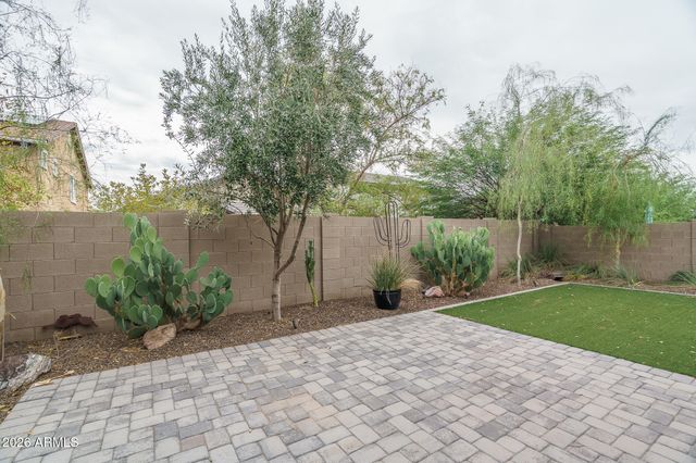 2111 N HERITAGE Street, Buckeye, AZ 85396