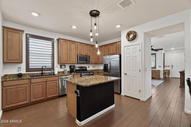 2111 N HERITAGE Street, Buckeye, AZ 85396