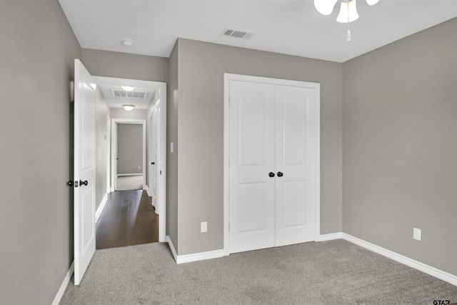 350 Smith Cir, Lindale, TX 75771