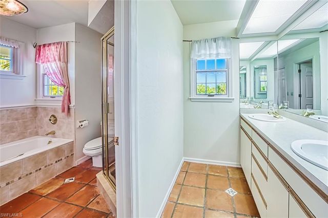 1769 Bowmans Beach RD, Sanibel, FL 33957