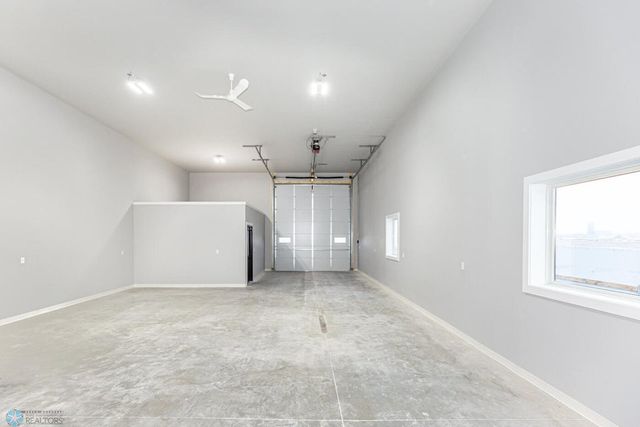 1004 5th Street E 107, Horace, ND 58047