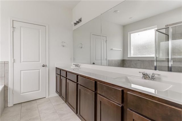 712 Affazia LN, Georgetown, TX 78628