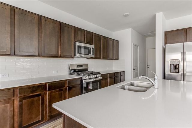 712 Affazia LN, Georgetown, TX 78628