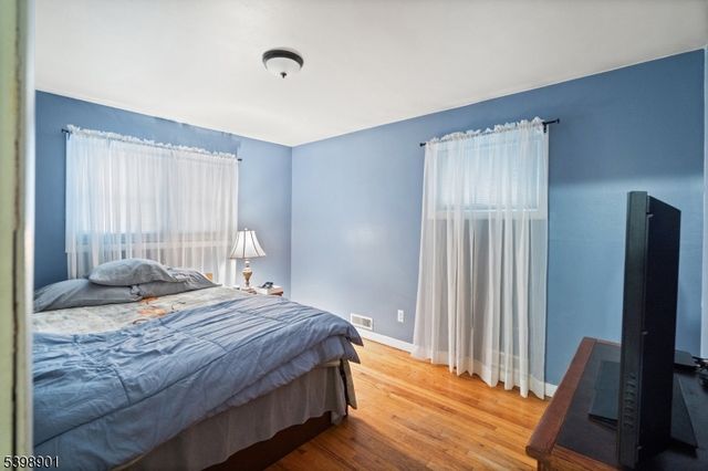 61 Fairfield Ave, Cranford Twp., NJ 07016