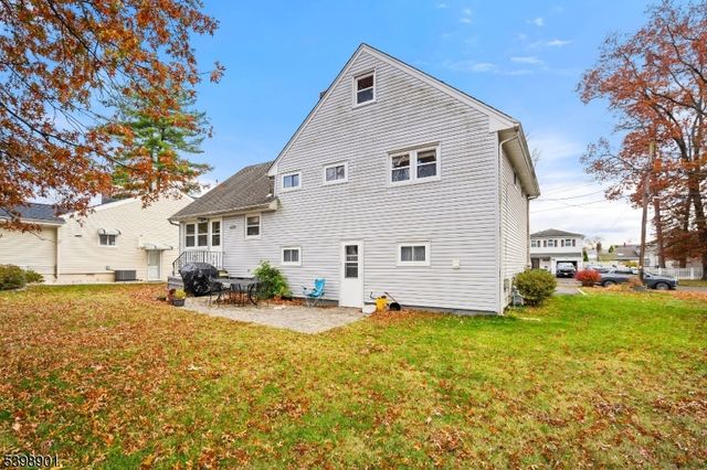 61 Fairfield Ave, Cranford Twp., NJ 07016