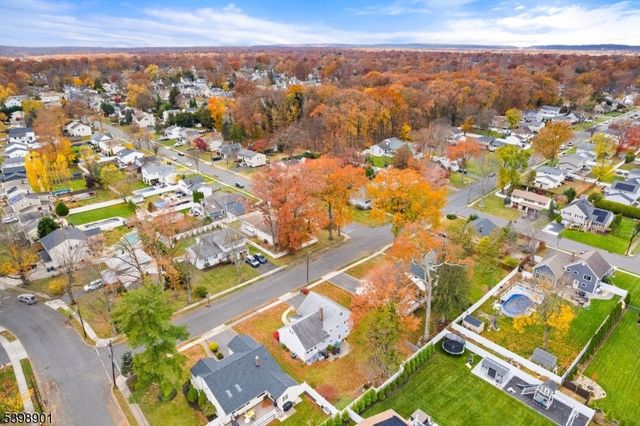 61 Fairfield Ave, Cranford Twp., NJ 07016