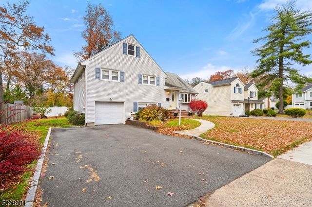 61 Fairfield Ave, Cranford Twp., NJ 07016