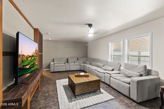 244 N 81ST Street, Mesa, AZ 85207