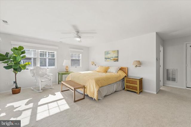 83 N ATLANTIC AVE, Bethany Beach, DE 19930