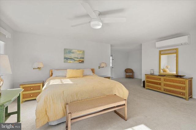 83 N ATLANTIC AVE, Bethany Beach, DE 19930